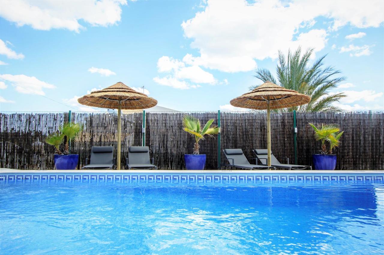 Villa Yvonne,Private Pool,Private Parking 1,7 Km From The Beatch Albufeira Dış mekan fotoğraf