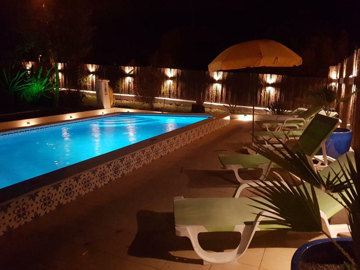 Villa Yvonne,Private Pool,Private Parking 1,7 Km From The Beatch Albufeira Dış mekan fotoğraf